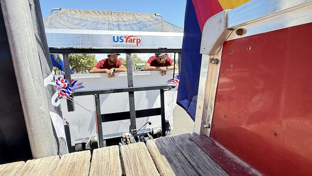 Roll-off dumpster